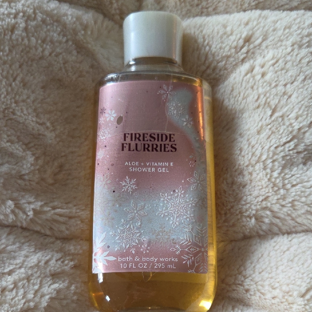 Bath & Body Works Marshmallow Lavender Shower Gel